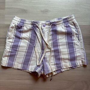 4/$20 🙈EUC American Eagle Purple/Cream Striped Shorts with Tie and Snap closure.